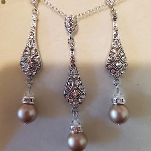 Champagne pearl earring and necklace set